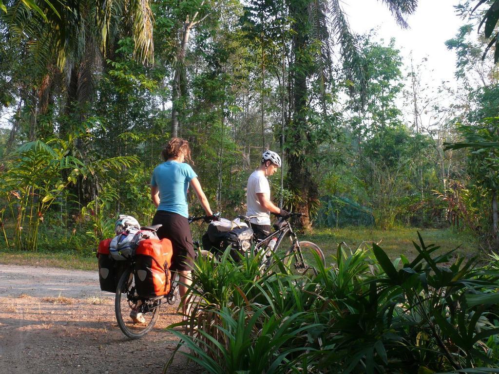 Plai Phraya Suan Bang Bon Guest House מראה חיצוני תמונה